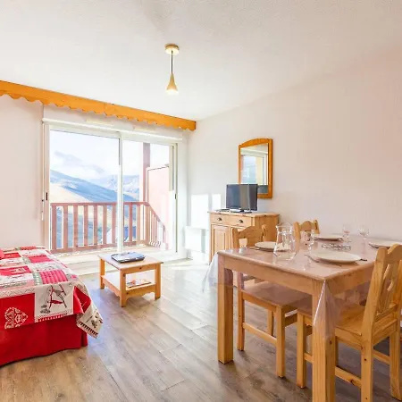Apartment Renove A Peyragudes, 6 Pers, Proche Pistes, Parking Gratuit & Avantages - Fr-1-695-40